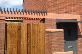 photo alternative text...